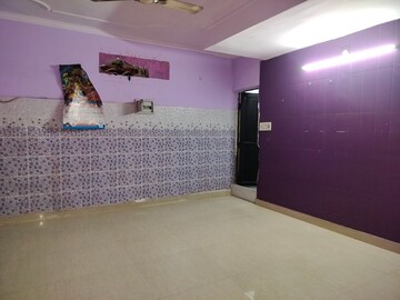 Room in 2 BHK Apartment at Sarita Vihar – for Rent