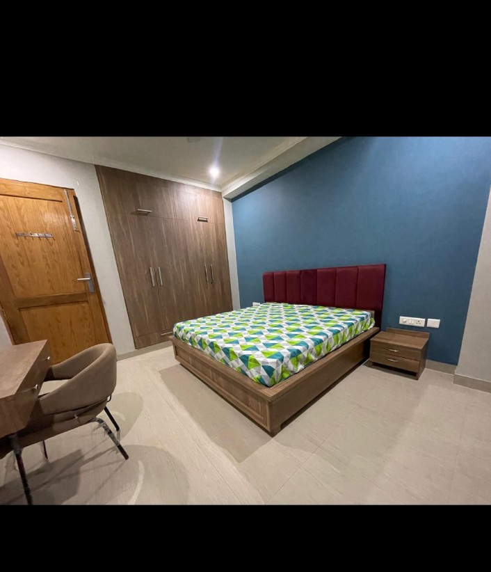 3 BHK 2400 Sq.Ft. Builder Floor in RWA Residential Society Sector 46