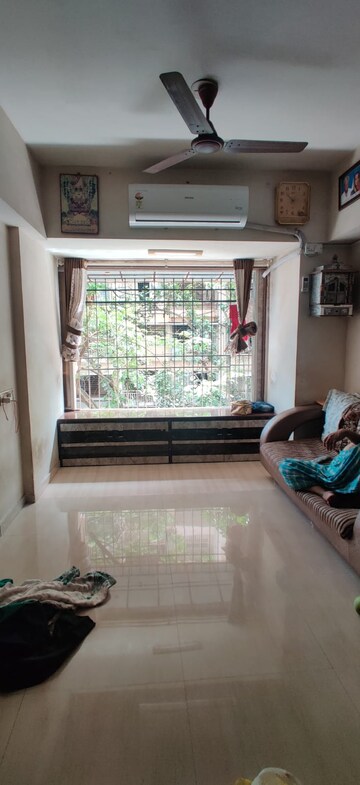 1 BHK Apartment For Rent in Adarsha CHS, Naupada