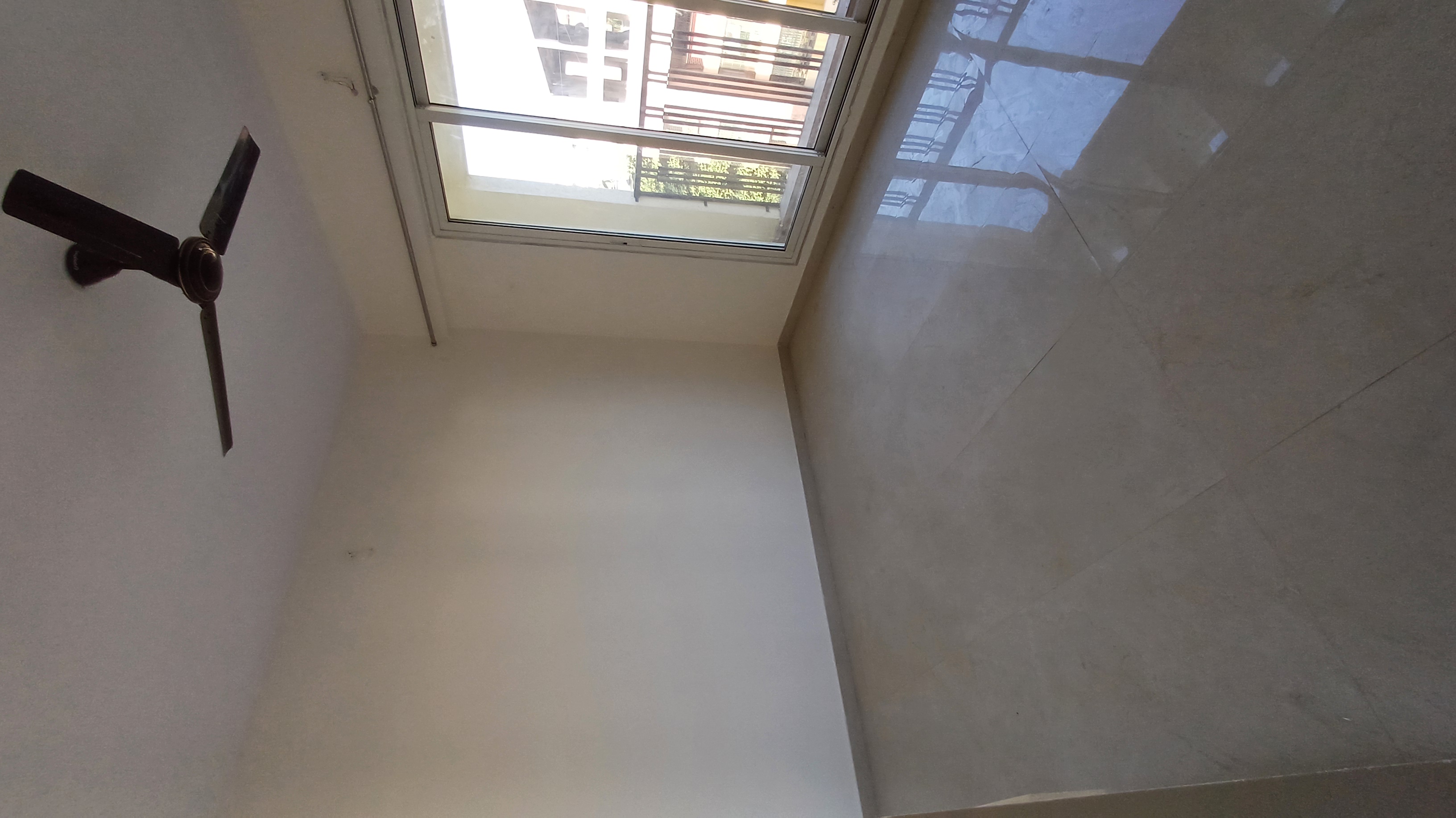 2 BHK + Extra Room Apartment For Rent in Ojass Paulomi CHSL