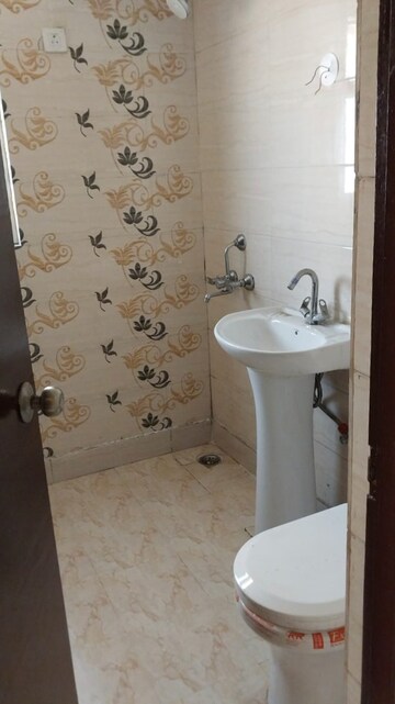 Bathroom in 2.5 BHK Apartment at Eureka Diya Green City, Raj Nagar Extension – for Sale