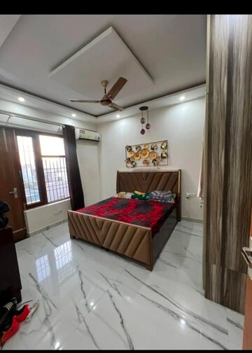 Bedroom in 3 BHK Builder Floor at AS Tower, Sector 45 – for Rent