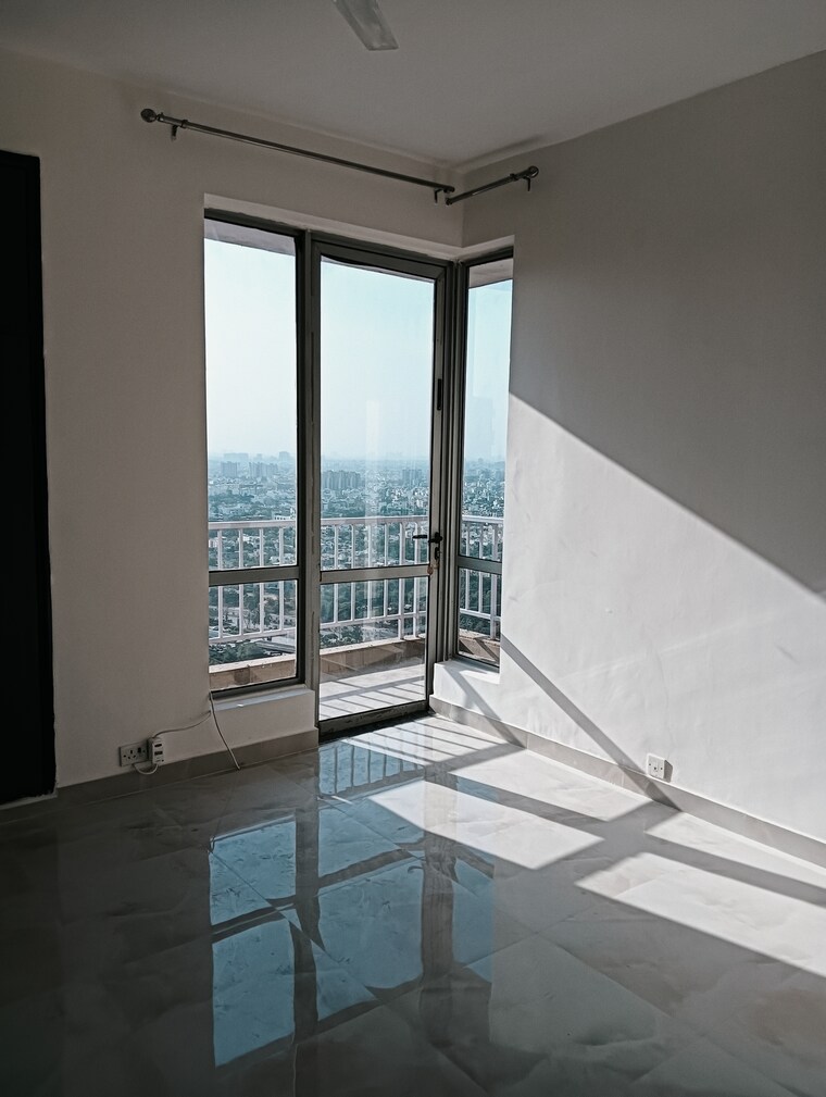 Room, pioneer-park-phase-1 2 Bedroom 1365 Sq.Ft. Apartment In Sector 61 Gurgaon 8561611