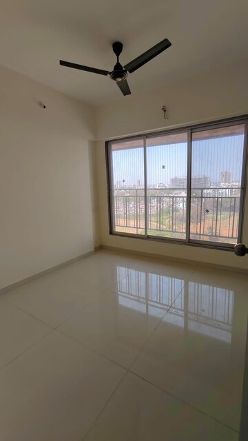 2 BHK Apartment For Rent in Vastu Darshan Heights, Dahisar West