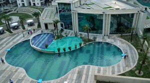 Swimming Pool in 2 BHK Apartment at Amrapali Princely Estate, Sector 76 – for Sale