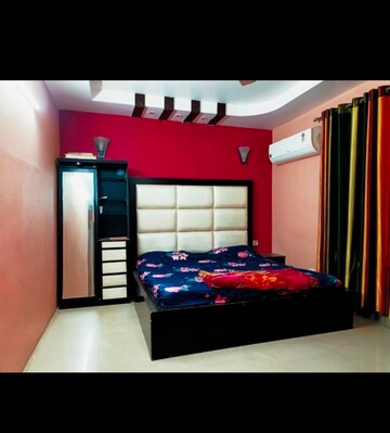 Bedroom in 3 BHK Builder Floor at RWA Residential Society Sector 46, Sector 46 – for Rent