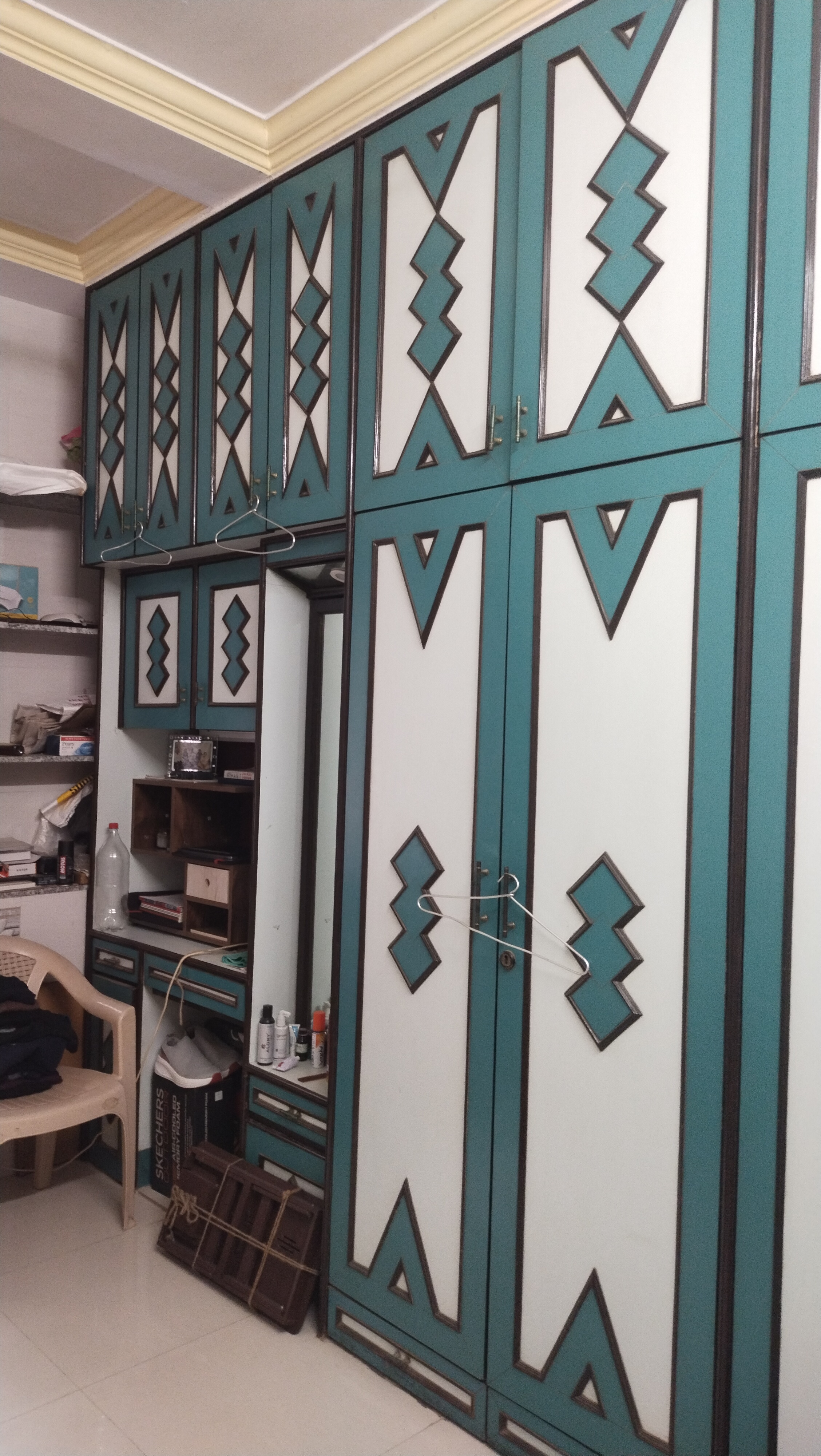 1 BHK + Study Room 300 Sq.Ft. Apartment in Kurla Kamgar CHS