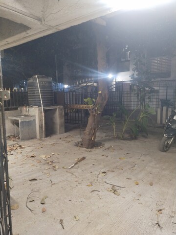 Parking in  Office Space at Kurla Kamgar CHS, Kurla – for Rent