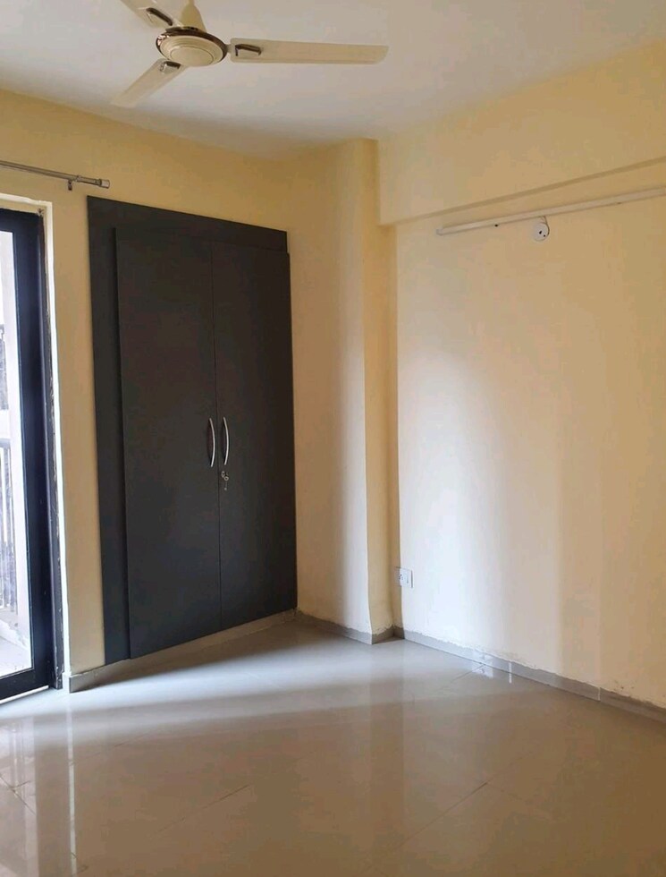 Room, logix-blossom-county 2 Bedroom 1350 Sq.Ft. Apartment In Sector 137 Noida 8561692