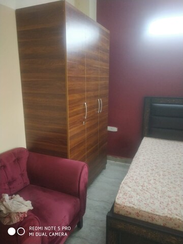 1 RK Builder Floor For Rent in SS 100, Sector 49