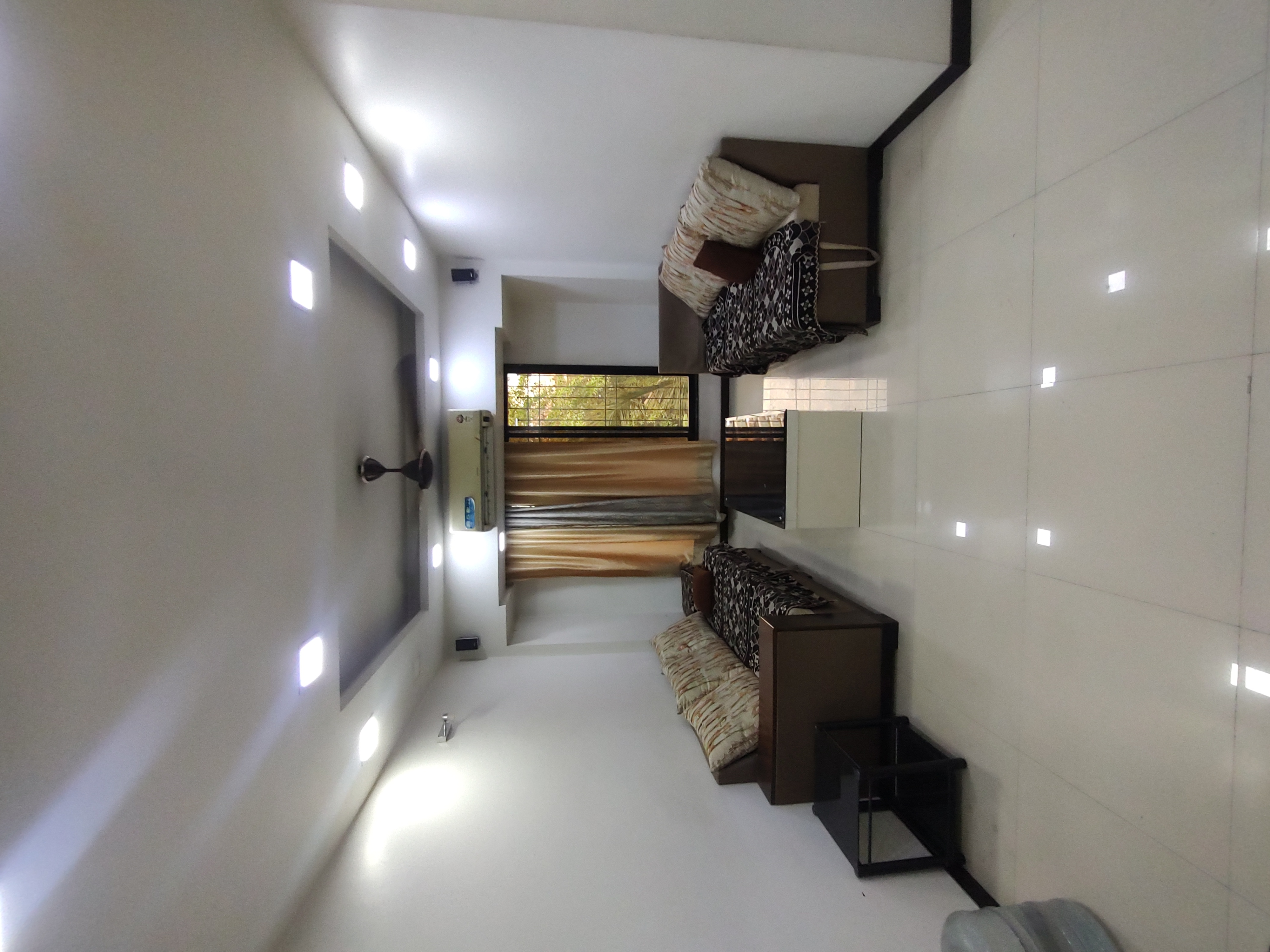 3 BHK + Extra Room Apartment For Rent in Shree Balaji Satyam Towers