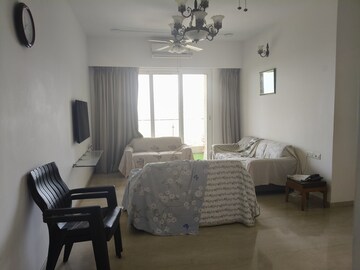 3 BHK Apartment For Rent in LnT Crescent Bay T3, Parel
