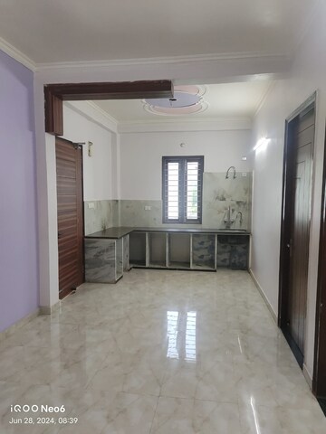 Room in  Pg at Gomti Nagar – for Rent