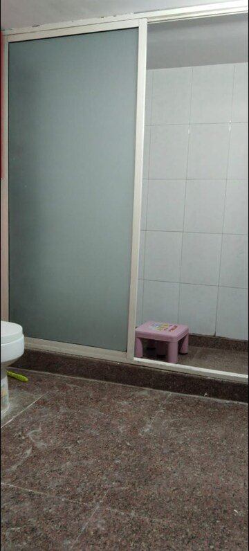 Furnished Amenities in 2 BHK Builder Floor at Greater Kailash – for Rent