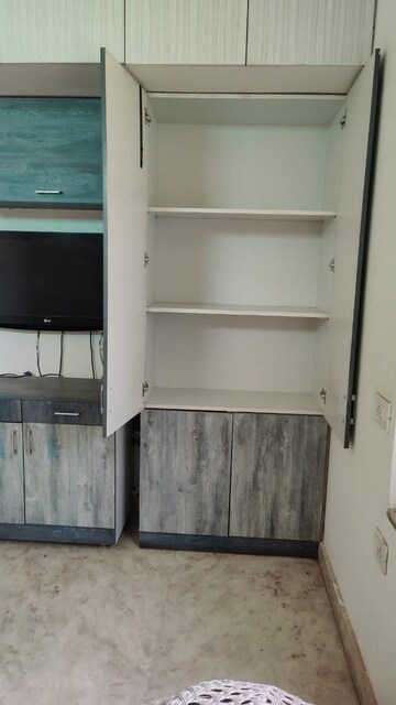 Kitchen in 2 BHK Builder Floor at Sector 57 – for Rent