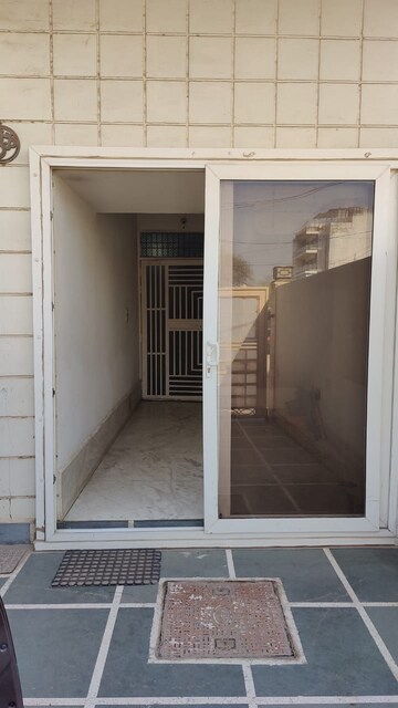 2 BHK Builder Floor – Exterior View View at Sector 57 - for Rent