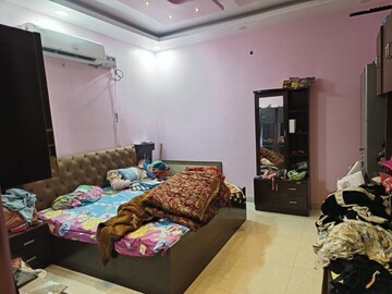 2 BHK Independent House For Rent in Aliganj