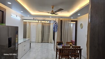 Gym in 3 BHK Builder Floor at Sector 9 – for Rent