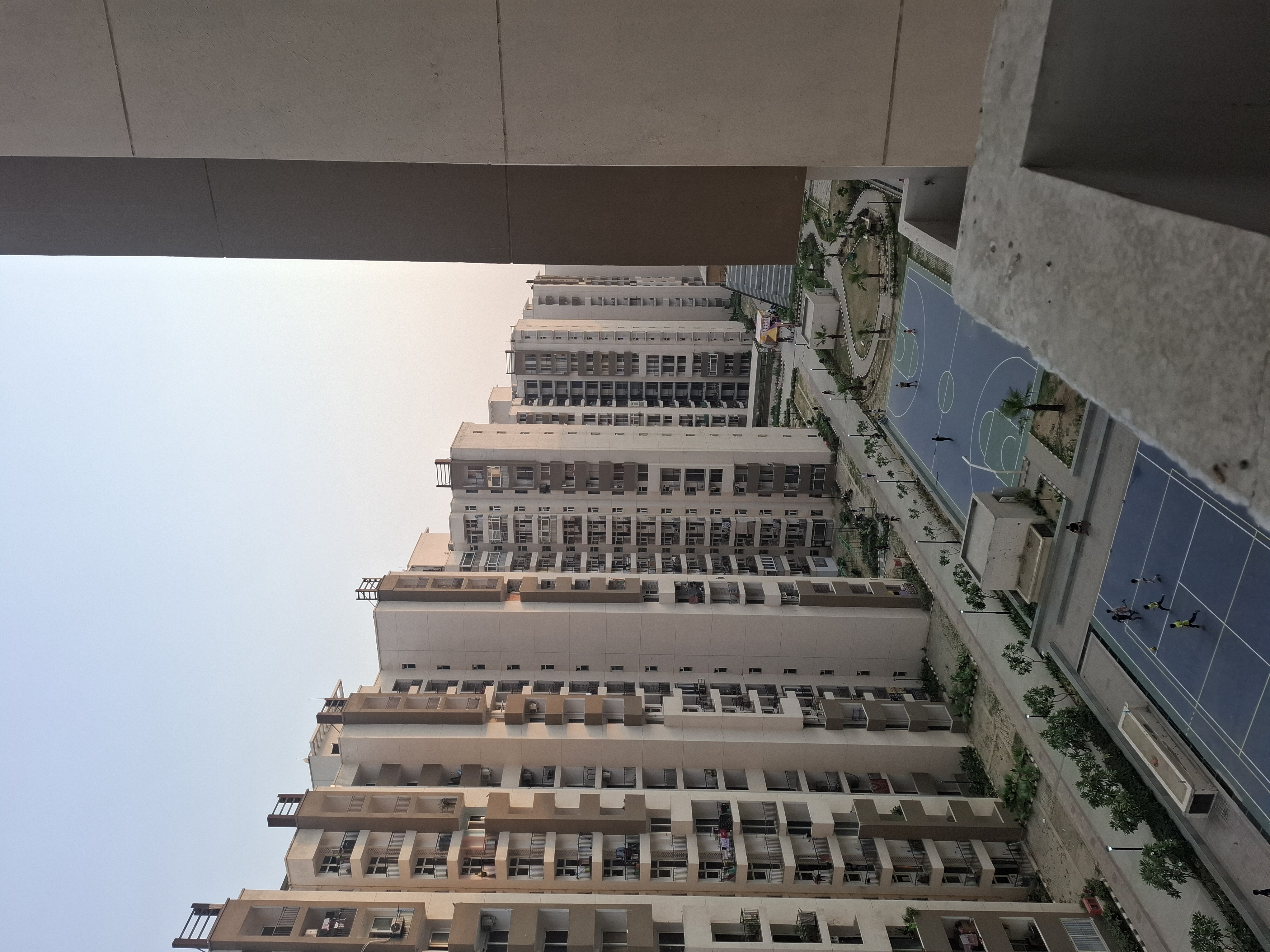 2.5 BHK 955 Sq.Ft. Apartment in Amrapali Leisure Park