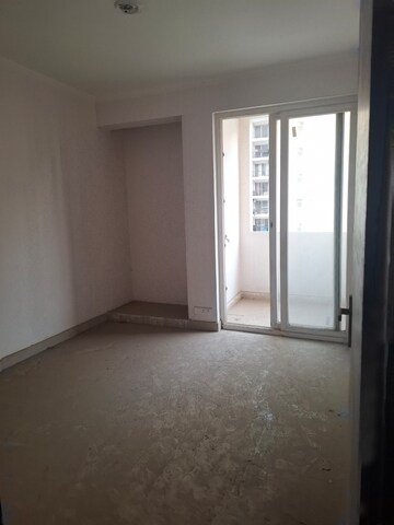Furnished Amenities in 2.5 BHK Apartment at Amrapali Leisure Park, Amrapali Leisure Valley – for Rent