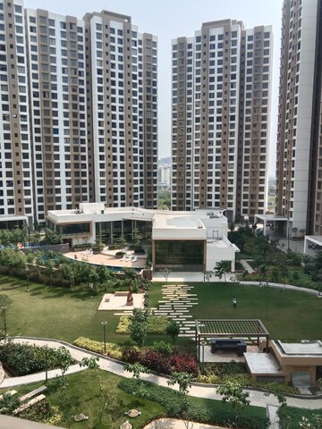 1 BHK Apartment For Rent in Sunteck West World, Naigaon East