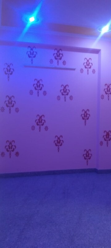 Furnished Amenities in 2 BHK Builder Floor at Mehrauli – for Rent