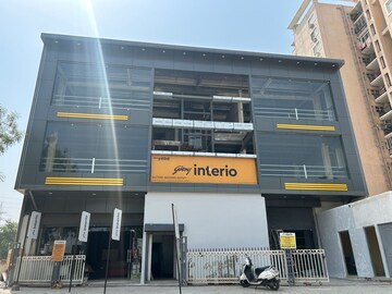  Showroom For Rent in Sector 69