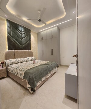 Bedroom in 2 BHK Builder Floor at Sector 72 – for Sale