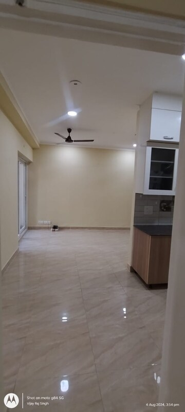 Bathroom in 3 BHK Apartment at Gaur City 2 - 14th Avenue, Sector 16c Greater Noida – for Rent