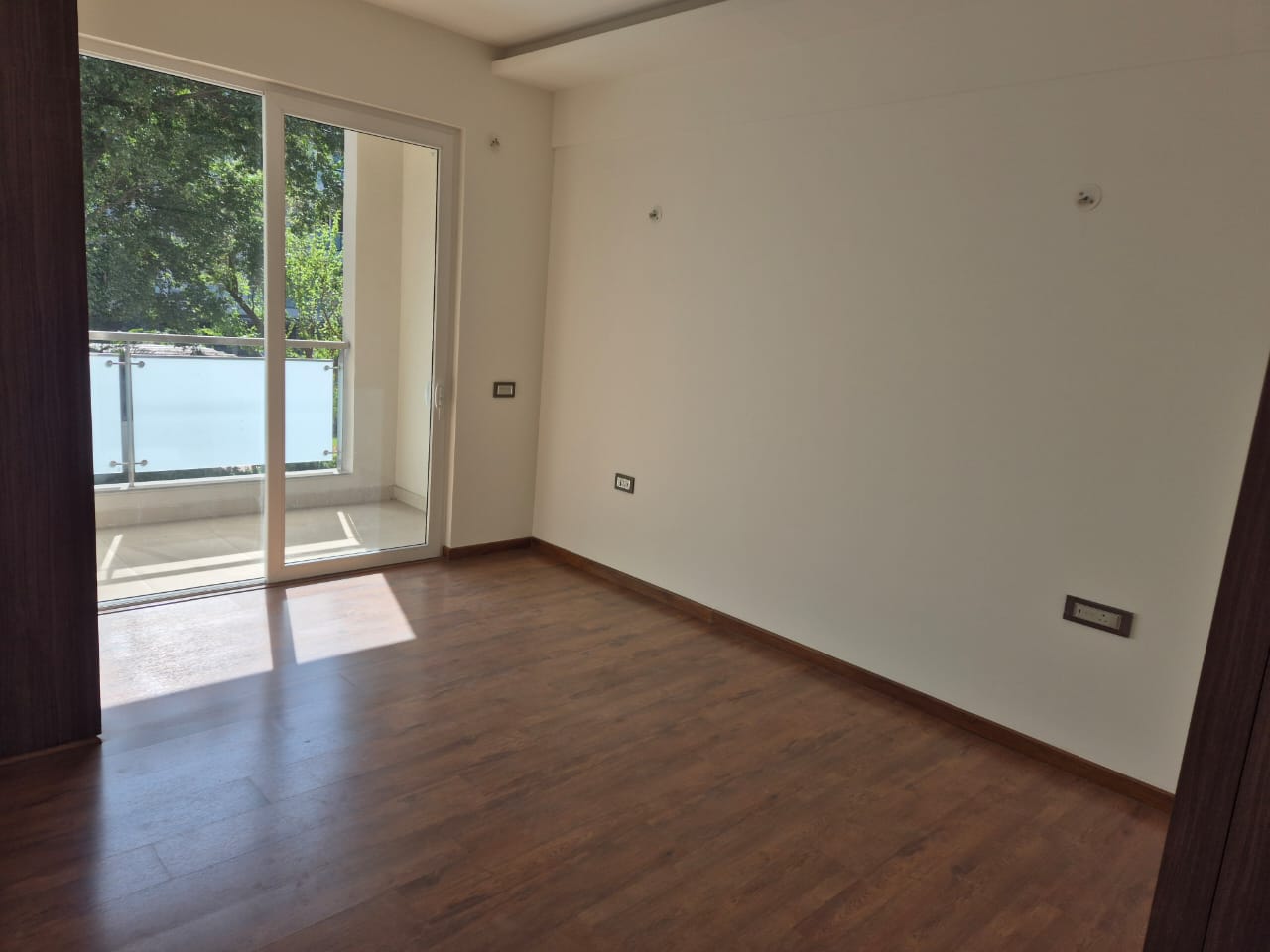 4 BHK + Servant Room 500 Sq.Yd. Villa in Vipul Tatvam Villas