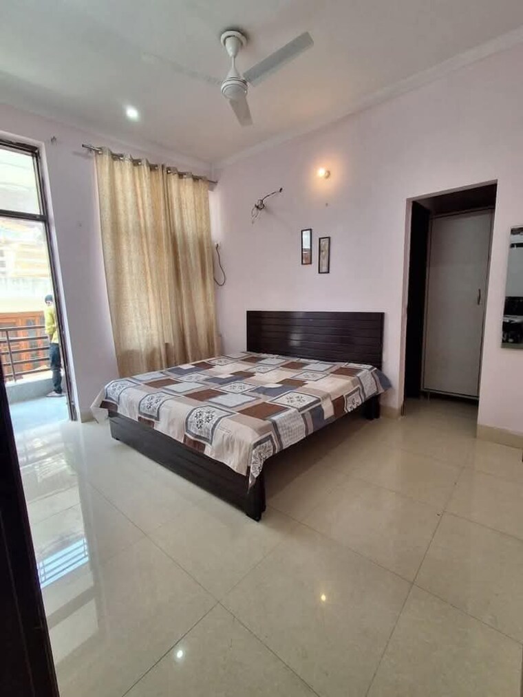 Bedroom, pioneer-park-presidia 3 Bedroom 2420 Sq.Ft. Apartment In Sector 62 Gurgaon 8562022