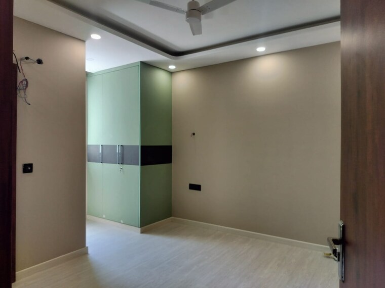 Room, dlf-trinity-towers 4 Bedroom 2343 Sq.Ft. Apartment In Dlf Phase V Gurgaon 8562028