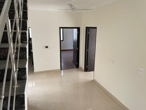 Room in 4 BHK Penthouse at Altura Apartments, Ghazipur – for Sale