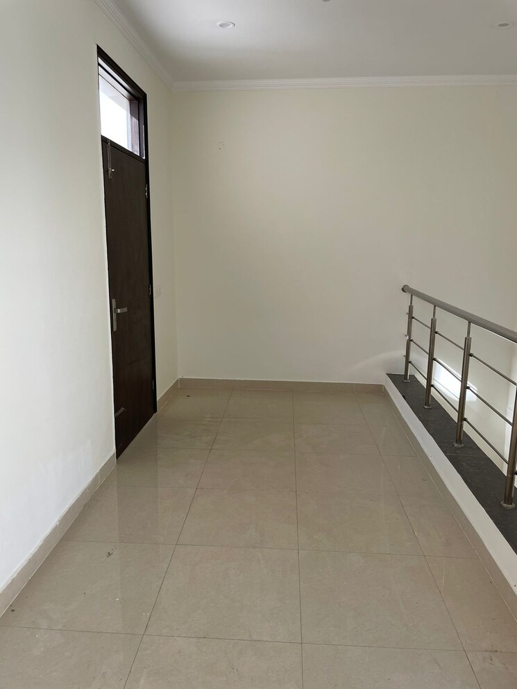Balcony, altura-apartments 4 Bedroom 3452 Sq.Ft. Penthouse In Ghazipur Zirakpur 8562034