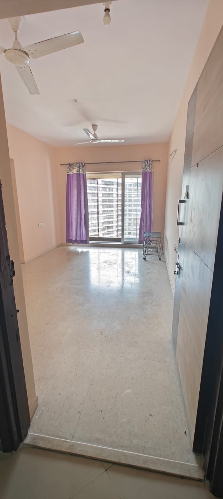 Room, kalpataru-hills 1 Bedroom 450 Sq.Ft. Apartment In Manpada Thane 8562043