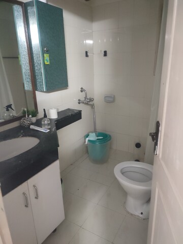2 BHK Apartment For Rent in Ansal Sushant Estate, Sector 52
