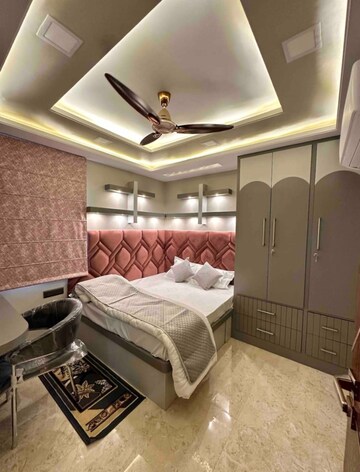 Room in 3 BHK Apartment at Bapu Nagar – for Rent
