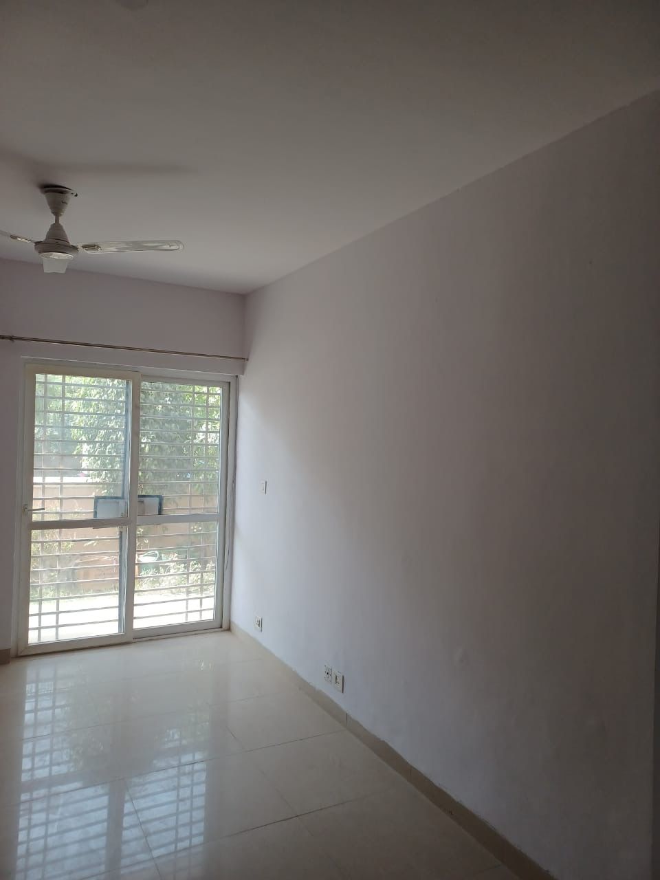 2 BHK + Pooja Room 600 Sq.Ft. Apartment in Dosti Oro 67