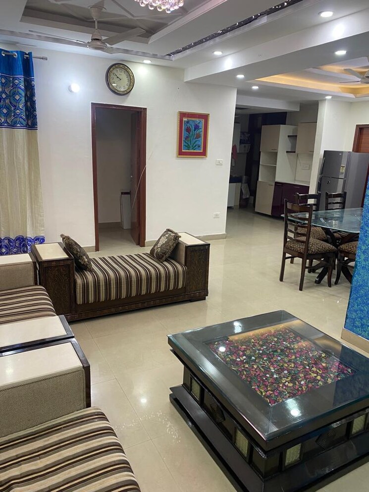 Living Room, maya-garden-city 3 Bedroom 1852 Sq.Ft. Apartment In Lohgarh Zirakpur 8562218