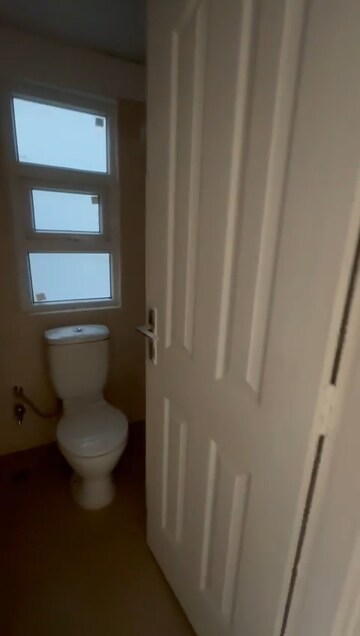 Bathroom in 3 BHK Apartment at BPTP Park 81, Sector 81 – for Sale