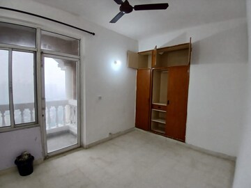 2 BHK Apartment For Rent in DLF Regency Park I, Dlf Phase iv