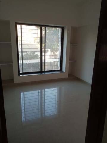 Master Bedroom in 2.5 BHK Apartment at Vyas Ranjeet Heights, Rambaug Colony – for Rent