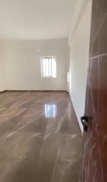 Furnished Amenities in 3 BHK Builder Floor at Sector 85 – for Sale