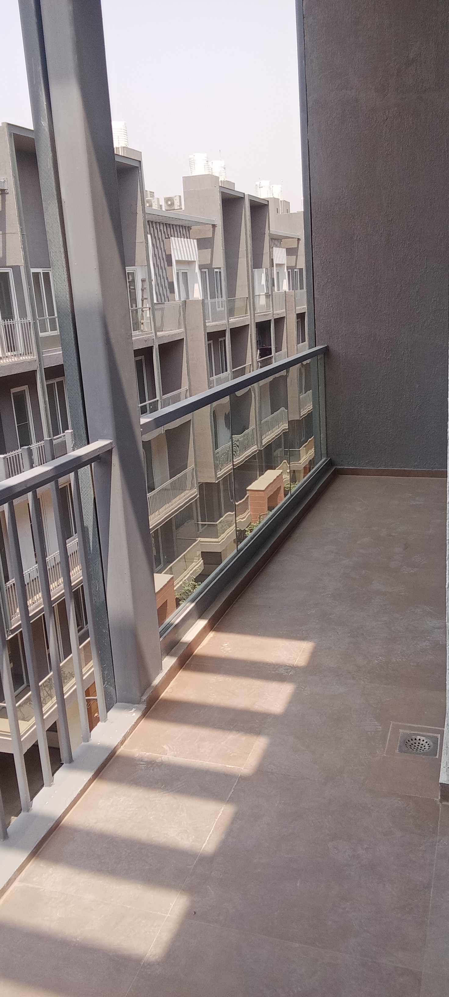 3.5 BHK + Pooja Room Apartment For Rent in Smart World Orchard