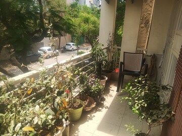 Balcony in 3 BHK Builder Floor at Orchid Island, Sector 51 – for Rent
