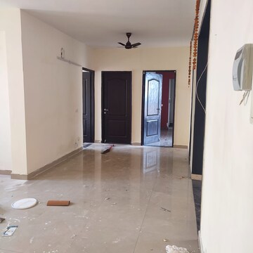 3.5 BHK Apartment For Rent in Unitech The Residences Sector 33, Sector 33