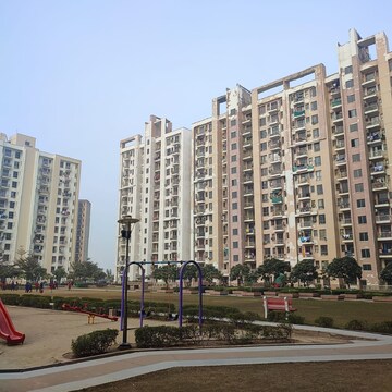 3.5 BHK Apartment – Exterior View View at Unitech The Residences Sector 33, Sector 33 - for Rent