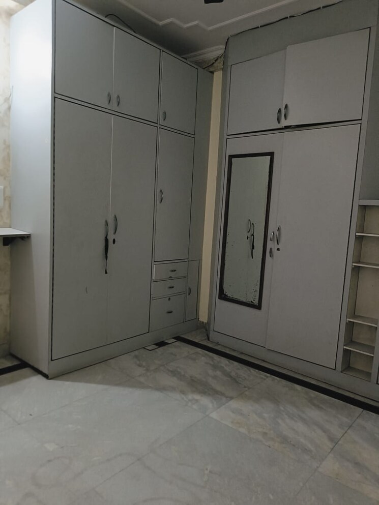 Room, ip extension 2 Bedroom 900 Sq.Ft. Apartment In Ip Extension Delhi 8562574