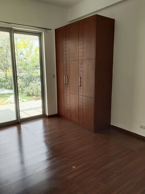 3.5 BHK Villa For Sale in Vatika Signature Villas, Sector 82