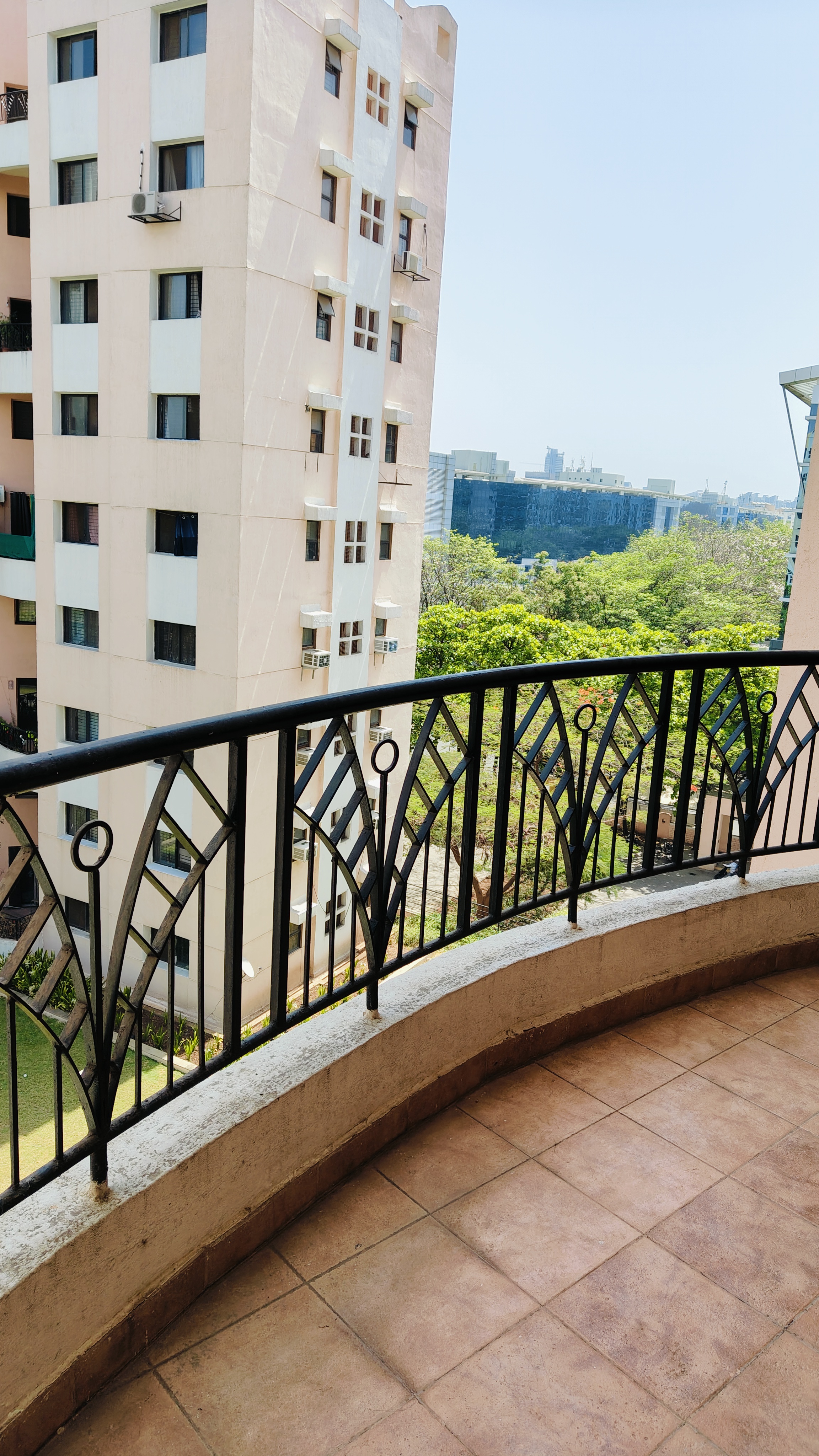 2 BHK Apartment For Rent in Magarpatta Jasminium